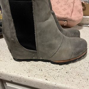 Sorel wedge waterproof boot